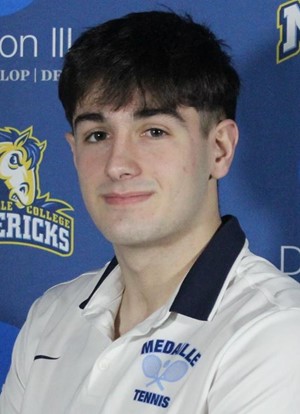 Castillo Headshot
